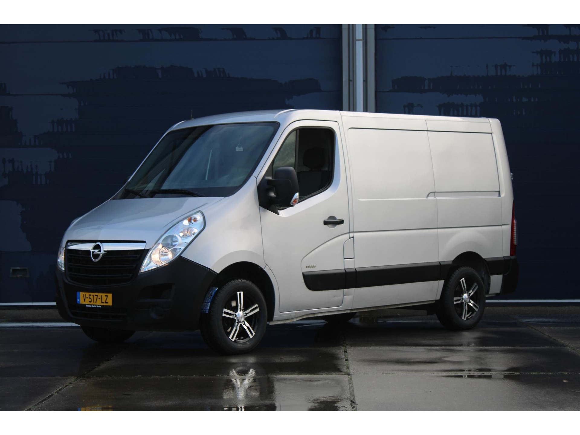 Opel Movano