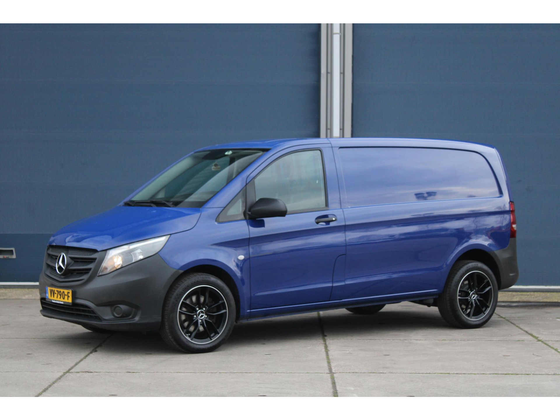 Mercedes Vito