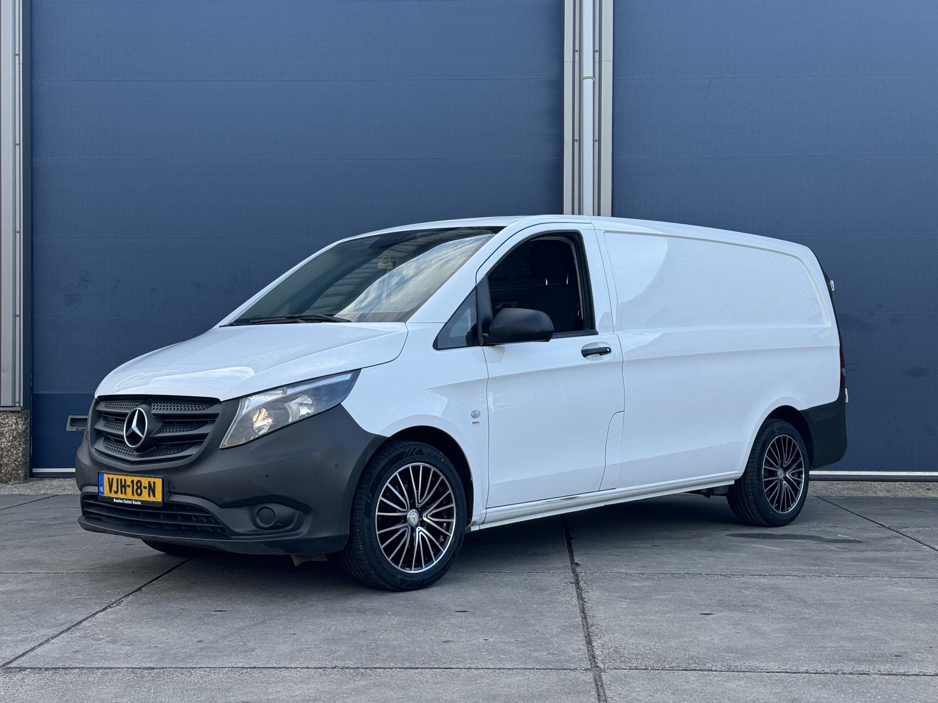 Mercedes Vito