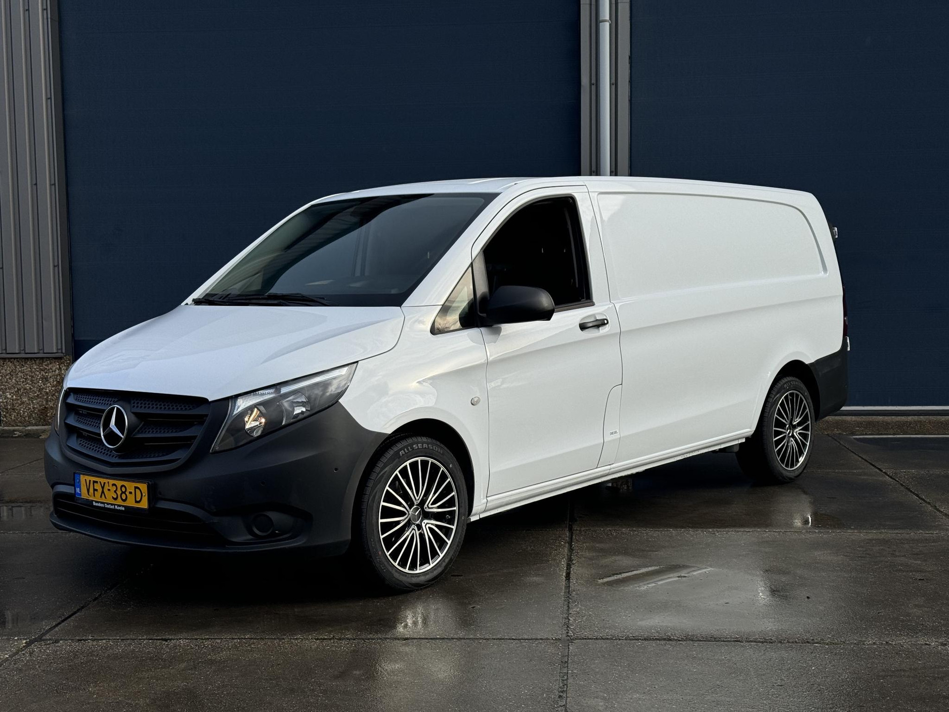 Mercedes Vito