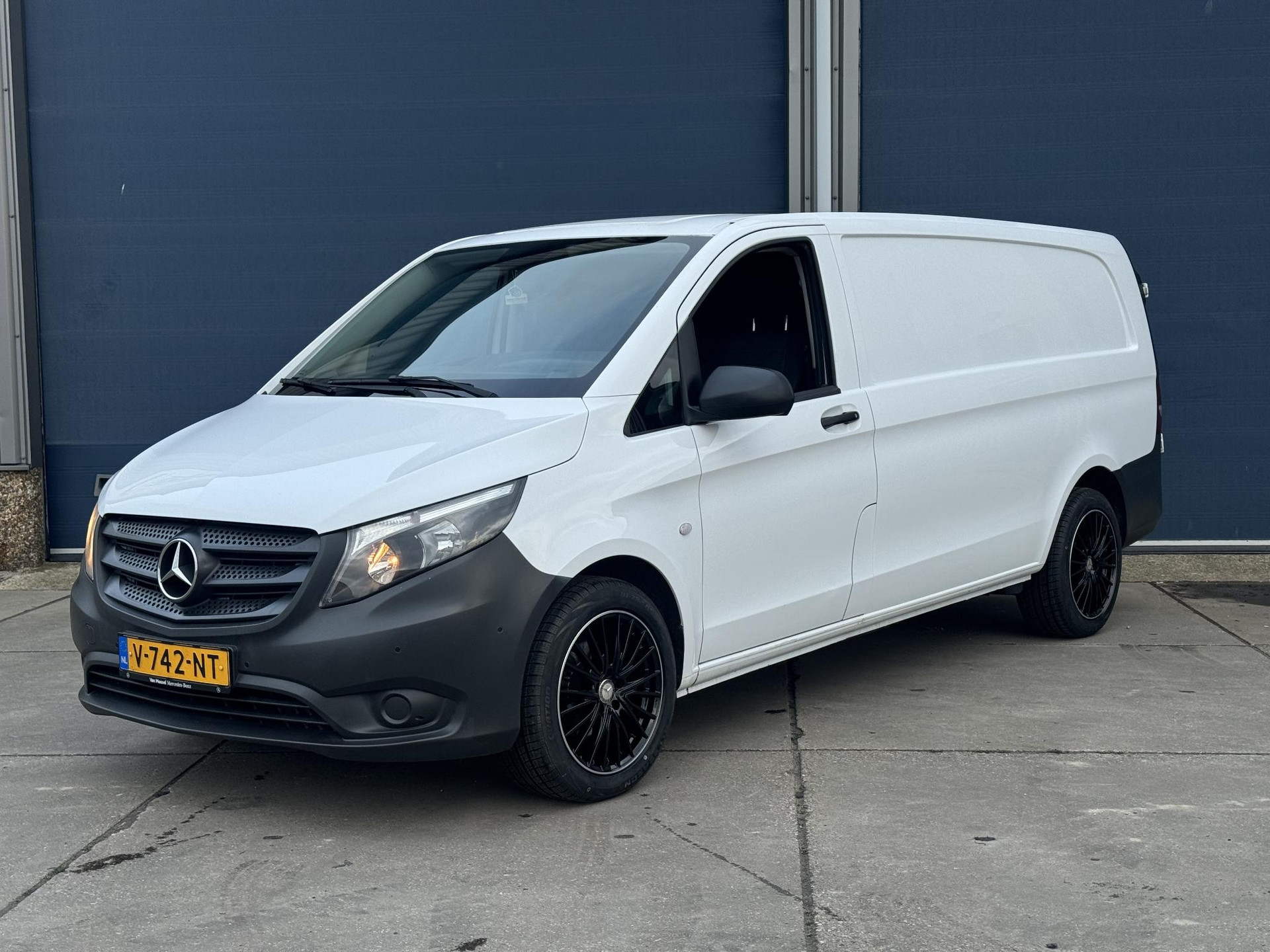 Mercedes Vito