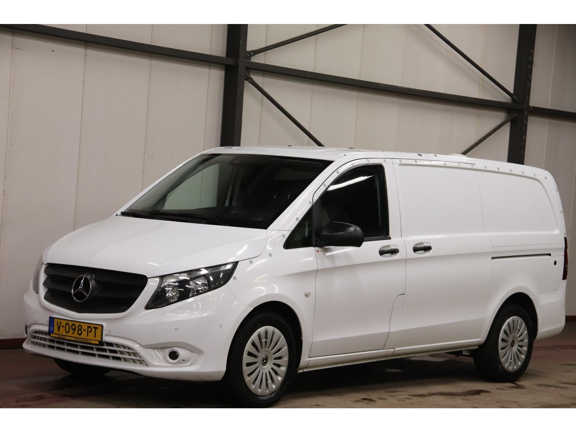 Mercedes Vito