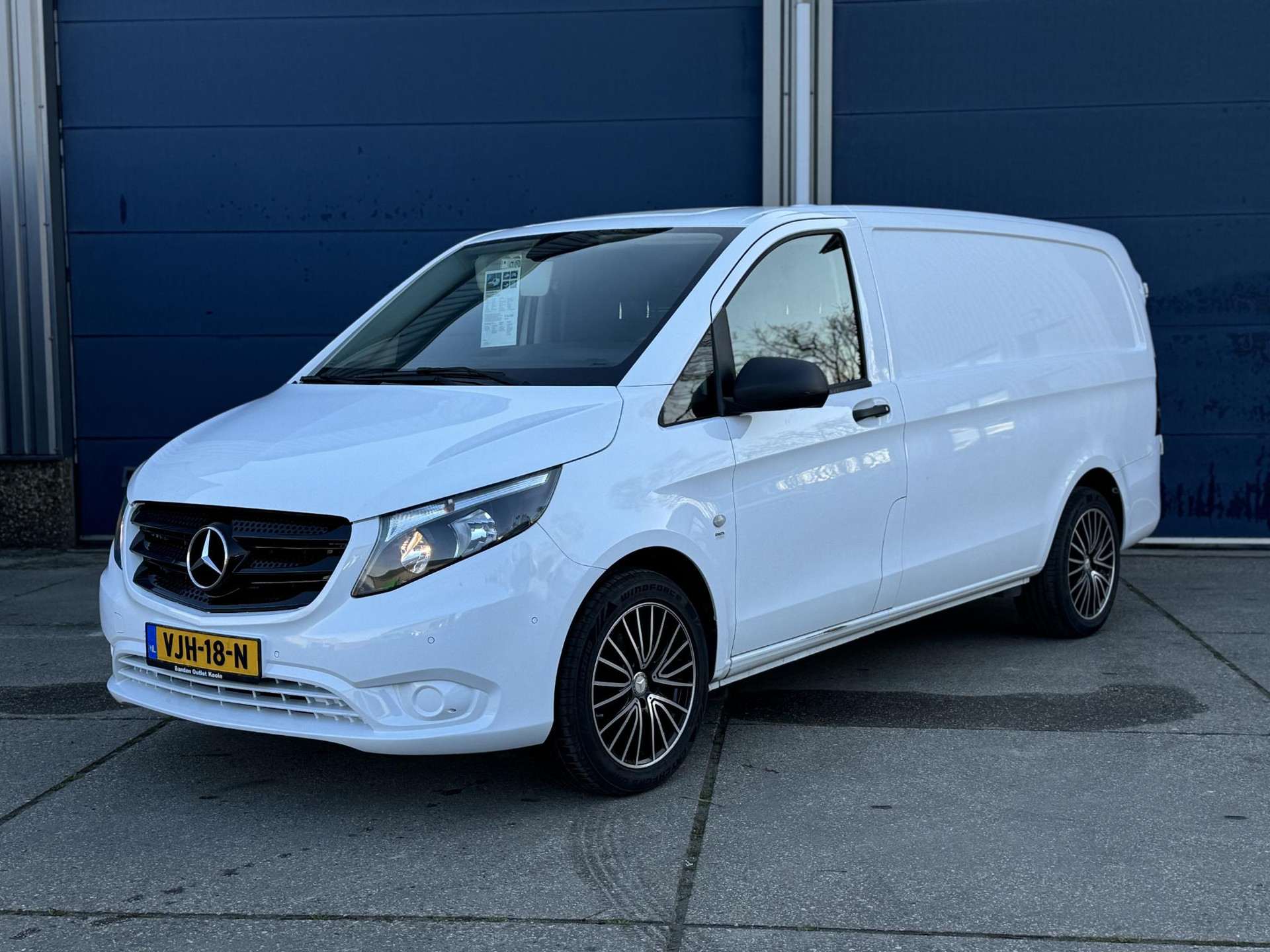 Mercedes Vito